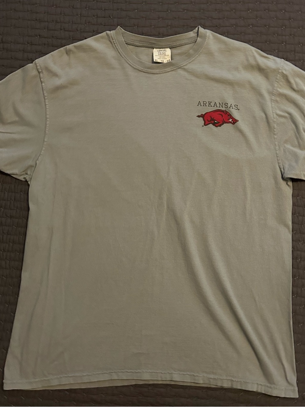 Arkansas Razorback XL Comfort Colors T Shirt.